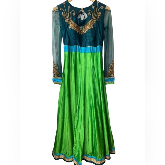 Indian Wedding Pakistani Party Formal Maxi Silk Traditional Green Ethnic Dress - Picture 2 of 9